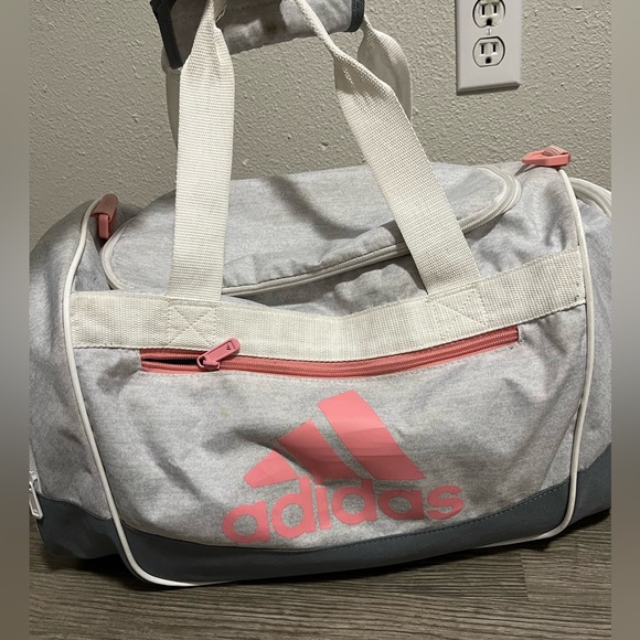 Adidas duffle bag - Picture 1 of 3